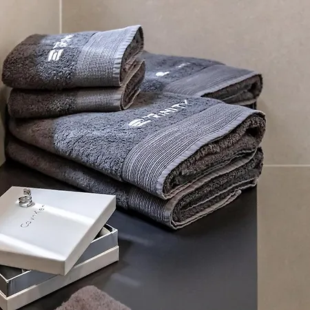 Trinity - Hillside With Sea View And Infinity Pool * קאלי