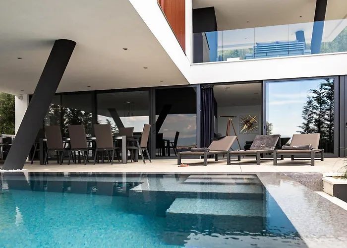 Trinity - Hillside With Sea View And Infinity Pool