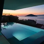 Trinity - Hillside With Sea View And Infinity Pool * Kali