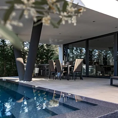 Villa Trinity - Hillside With Sea View And Infinity Pool *