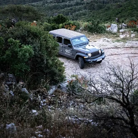 Trinity - Hillside With Sea View And Infinity Pool * Kali