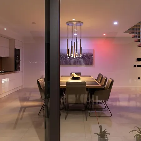 Villa Trinity - Hillside With Sea View And Infinity Pool